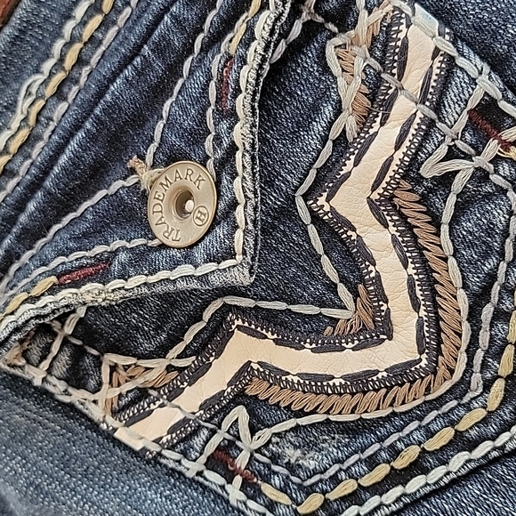 Trademark H Jeans Super Flare Size 0/25 - Picture 2 of 11